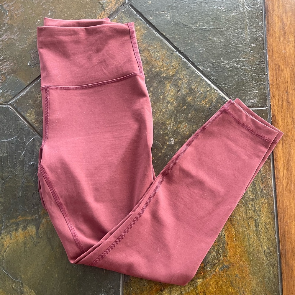 Lululemon Wunder Train